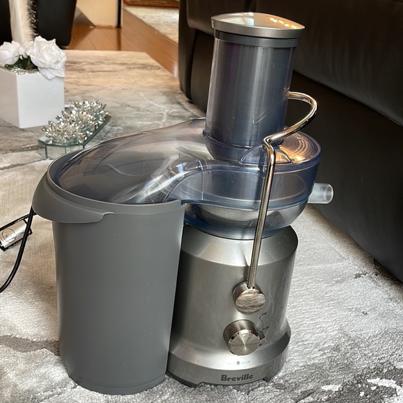 Breville Juice Fountain with Cold Spin Technology and supersized jug - Picture 9 of 11